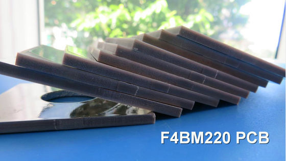 F4BM220 PCB 1mm 2層 緑色ソルダーマスクと浸水スチール
