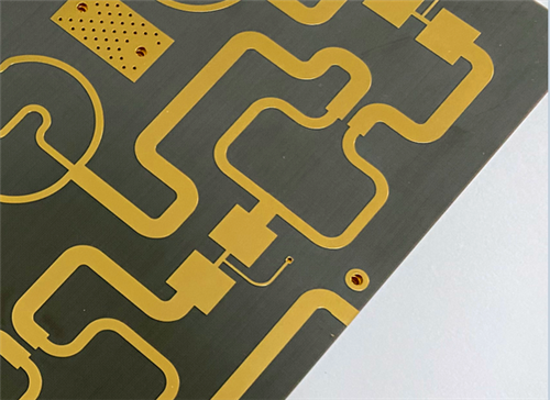 両面 7.5mil TLY-5 素材超低損失ミリ波 PCB