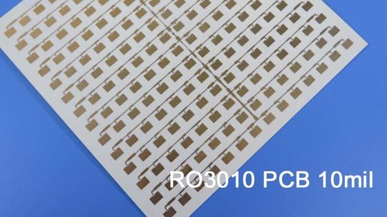 RO3010 Rogers マイクロ波 PCB ボード 10mil 0.254mm DK10.2