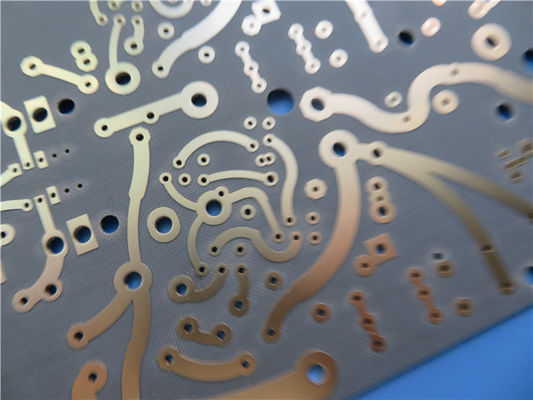 CER-10 PCB多層25mil 0.635mm RF Taconic PCBの有機性陶磁器の積層物